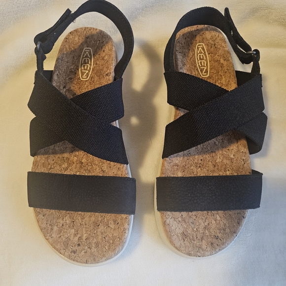 Women's KEEN Elle Criss Cross Sandals - Picture 3 of 8